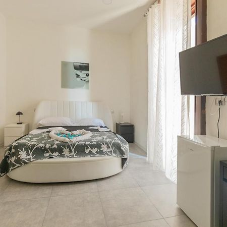 ナポリ マディソン Bed & Breakfast エクステリア 写真