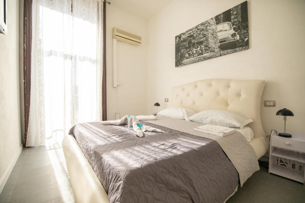 ナポリ マディソン Bed & Breakfast エクステリア 写真