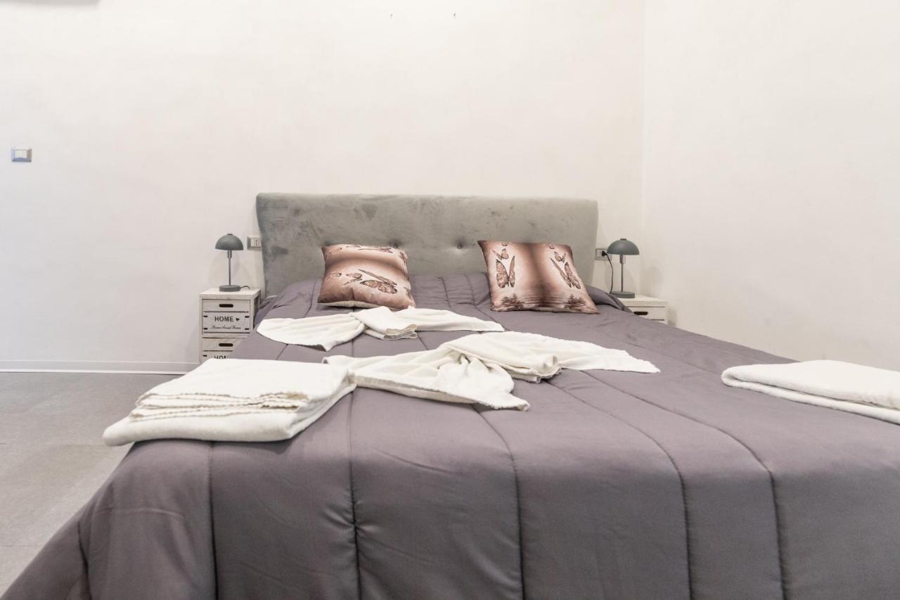 ナポリ マディソン Bed & Breakfast エクステリア 写真