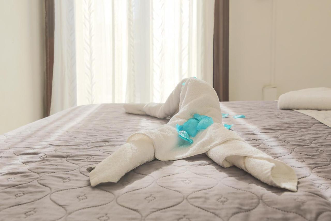 ナポリ マディソン Bed & Breakfast エクステリア 写真