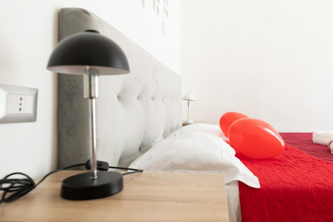ナポリ マディソン Bed & Breakfast エクステリア 写真